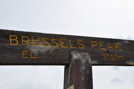 sign - Brussels Peak