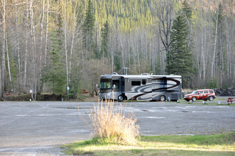 The RV and toad of the two RV Gypsies