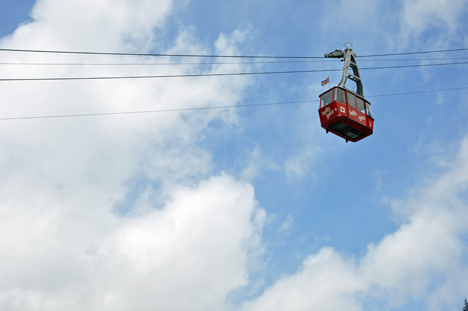 tram in the sky