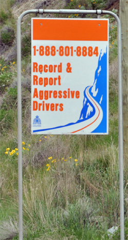 report aggressive drivers sign