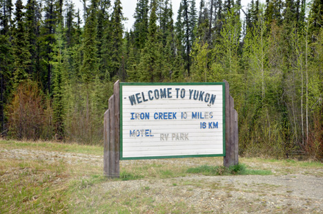 sign - welcome to Yukon