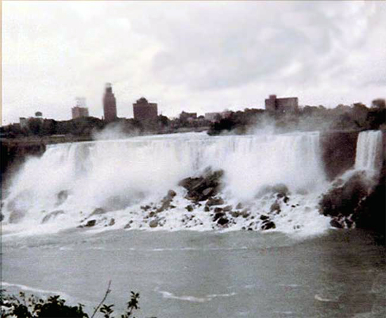 Niagara Falls 1968