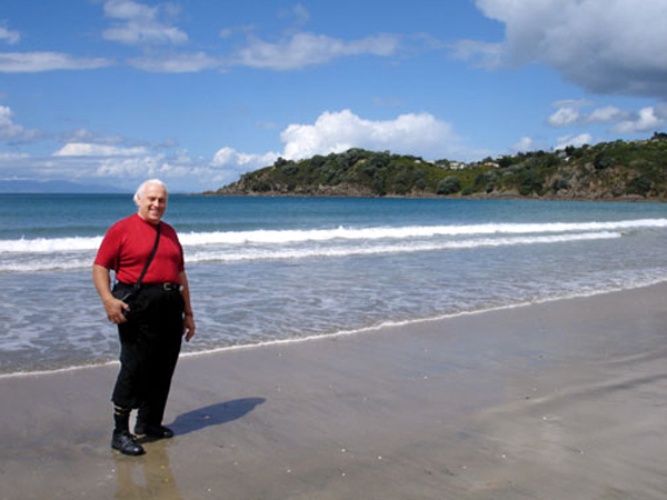 Lee Duquette at Waihke Island in Australia