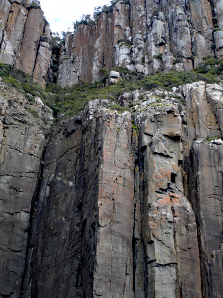 Bruny Island cliffs