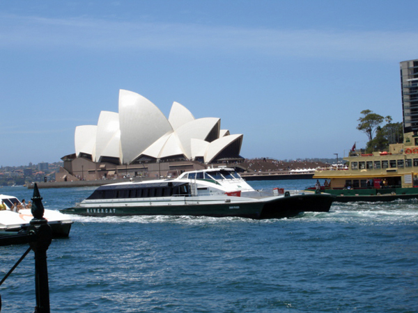 Sydney Opera House and boats