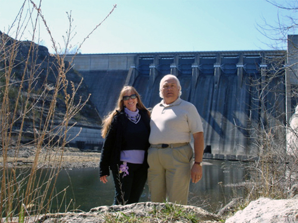 Karen and Lee Duquette at Beaver Dam in Arkansas