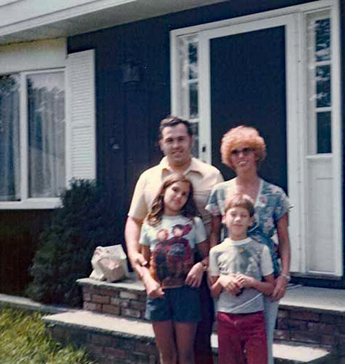 Lee, Karen, Renee and Brian Duquette