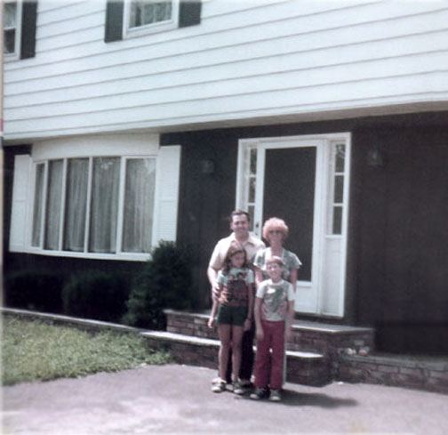 Lee, Karen, Renee and Brian Duquette