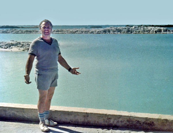 Lee Duquette in Paradise Island in 1985