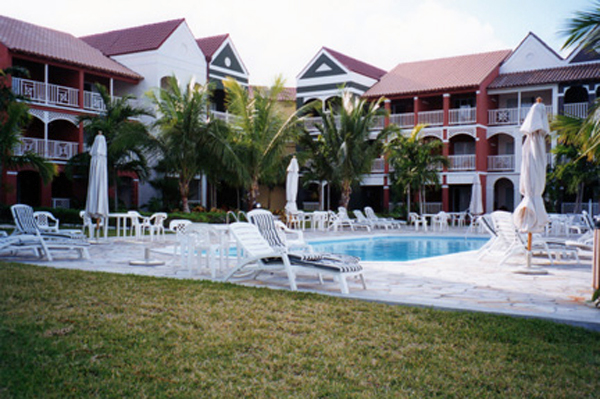 Paradise Island Resort and pool