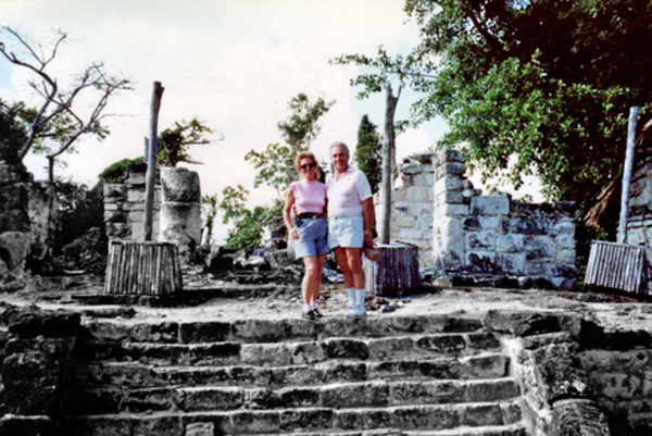 Karen and Lee Duquette at San Gervacio Ruins