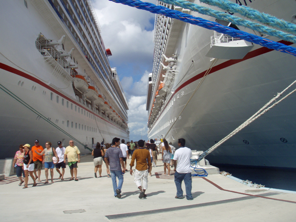 Carnival Freedom & Carnival Liberty  cruise shipsCarnival Freedom & Carnival Liberty  cruise ships