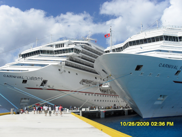2 cruise ships