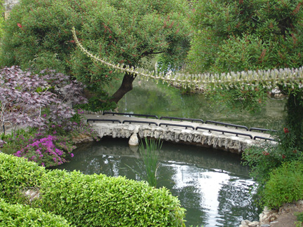 Japanese Sunken Gardens / Chinese Tea Gardens