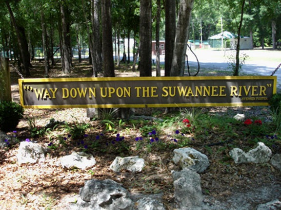 Suwannee River sign